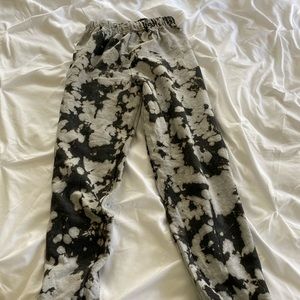 Urban Outfitters Light/Dark Gray Tie Die Sweats